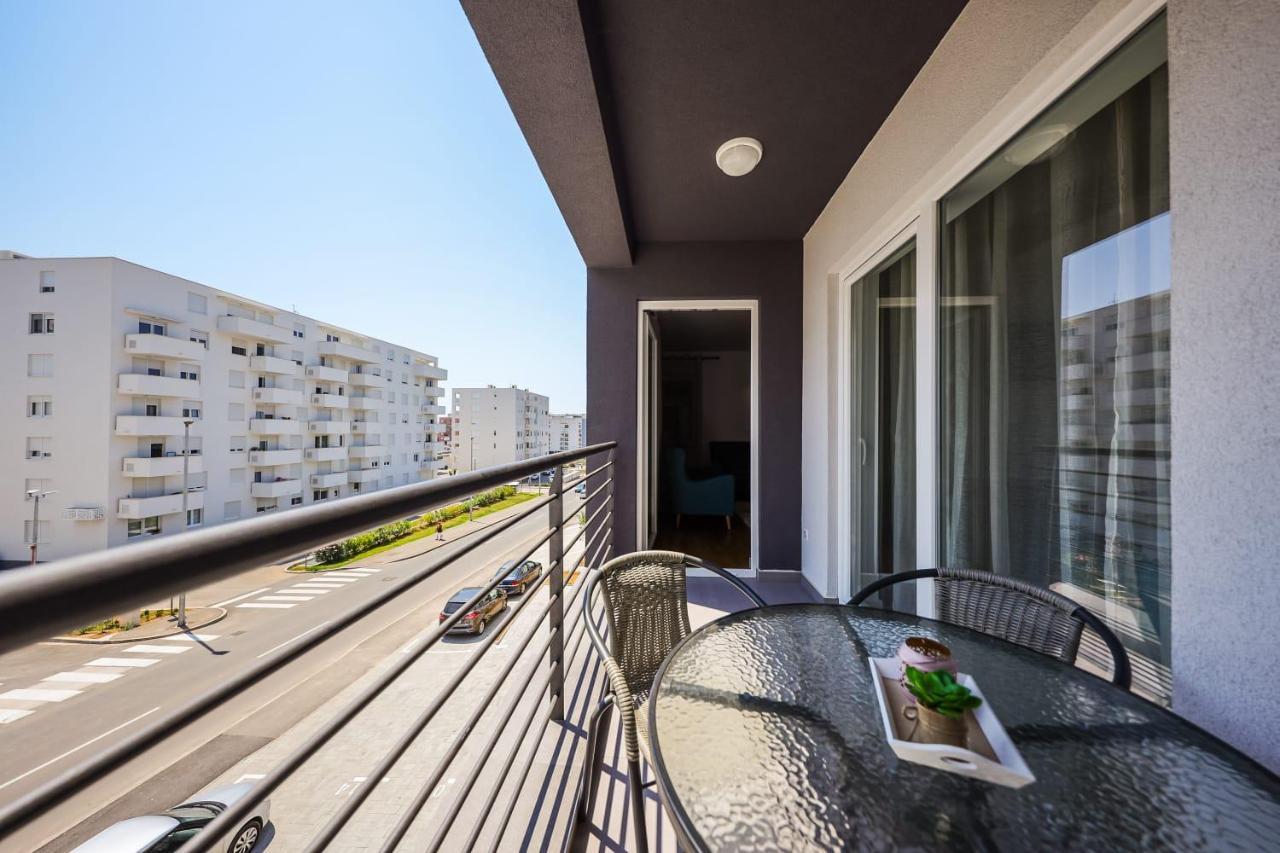 Iva Apartman *